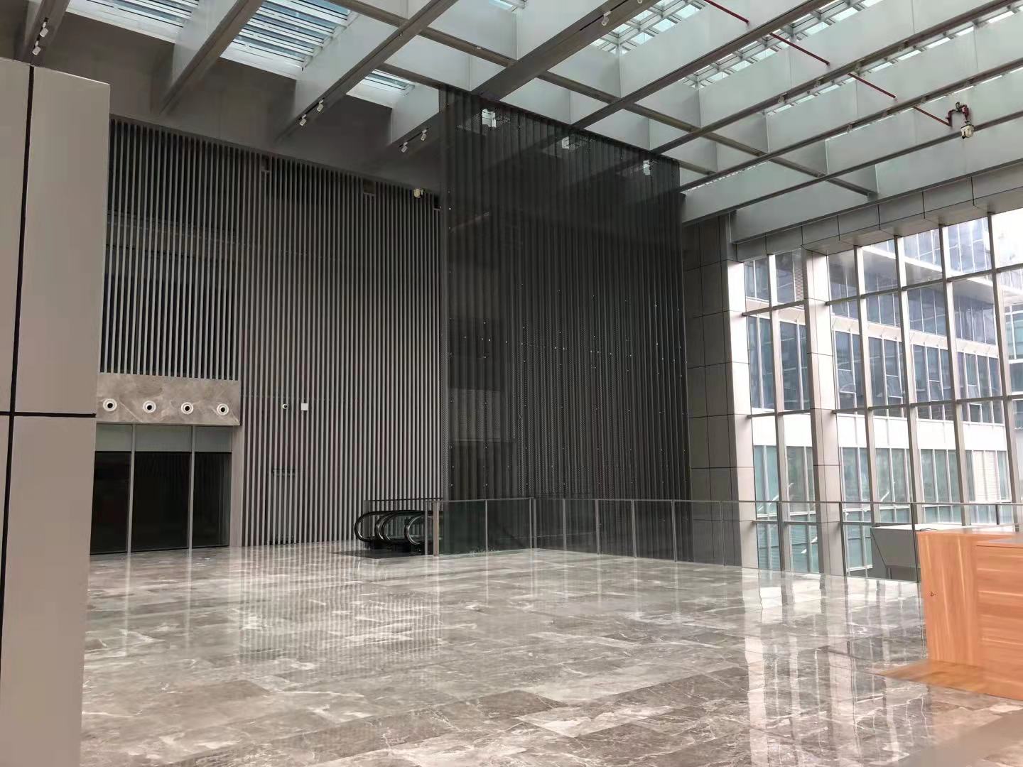 14-2203151P95U17.jpg 闵行虹桥火车站虹桥富力中心整层2000平出租(图2)