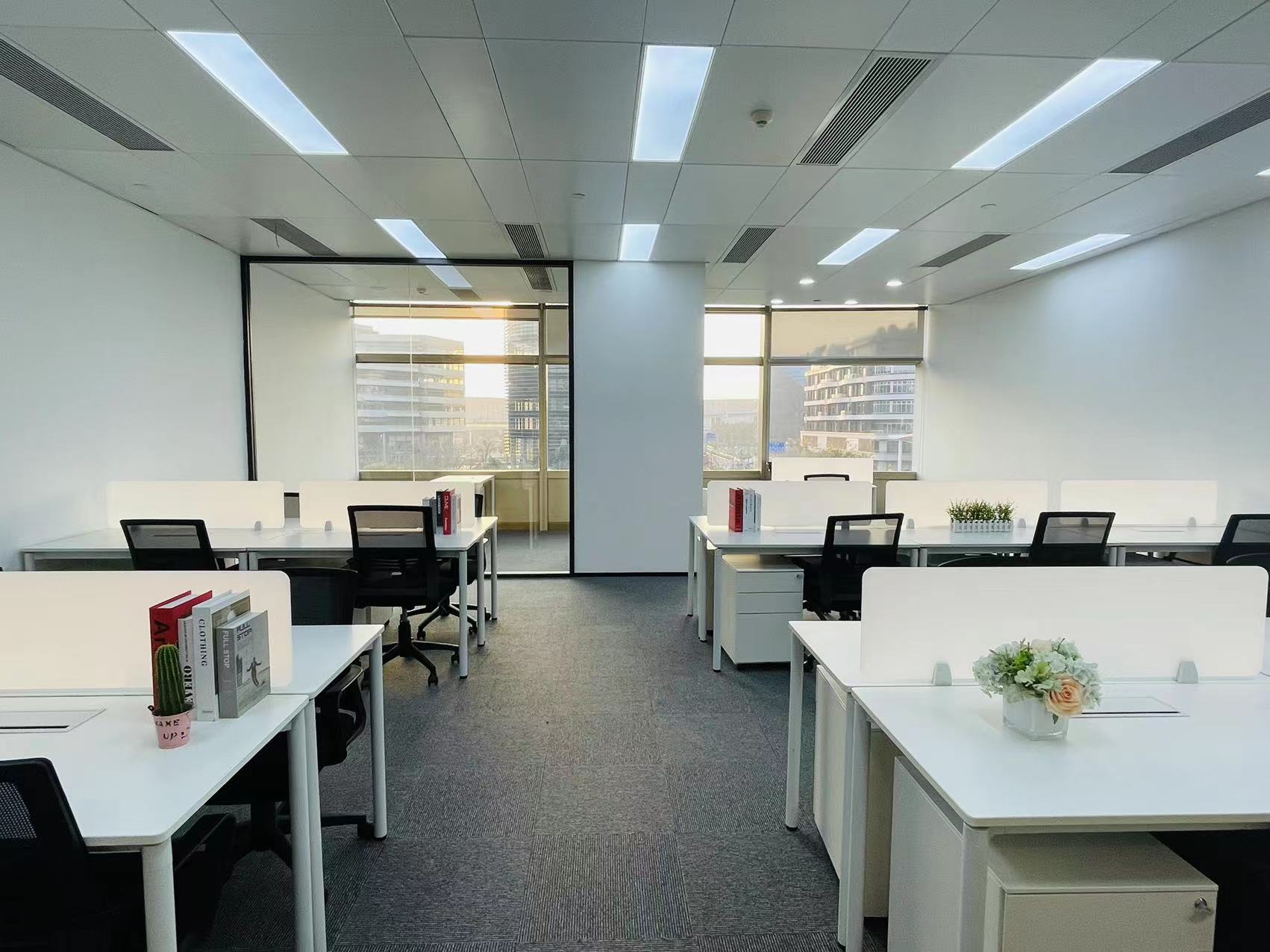 虹桥火车站万通中心(图1)