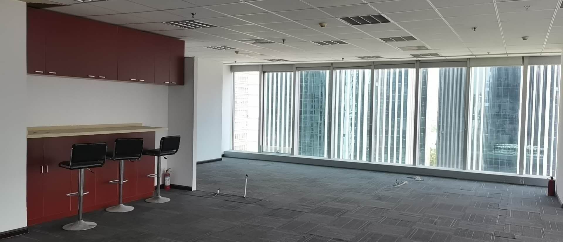 7-22031Q41455156.jpg 静安南京西路恒利国际大厦遗留装修落地窗300平超长免租(图2)