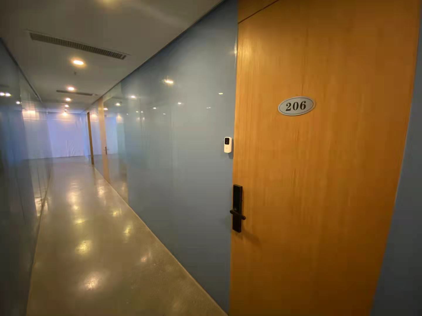 10-220324151624645.jpg 衡山路创意园 精装修带隔断 法租界风貌 办公室选址(图2)
