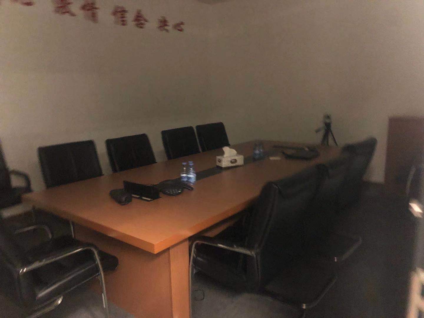 虹桥万科中心带装修390平(图9)