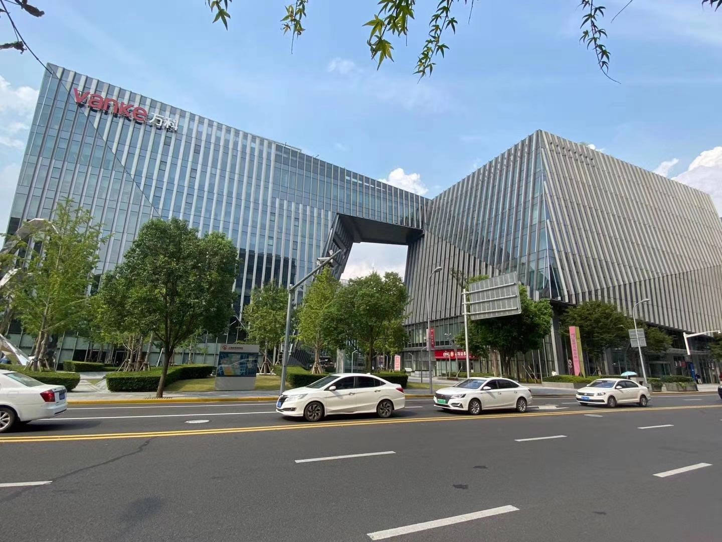虹桥万科中心办公157平精装修带家具公共区域服务(图1)