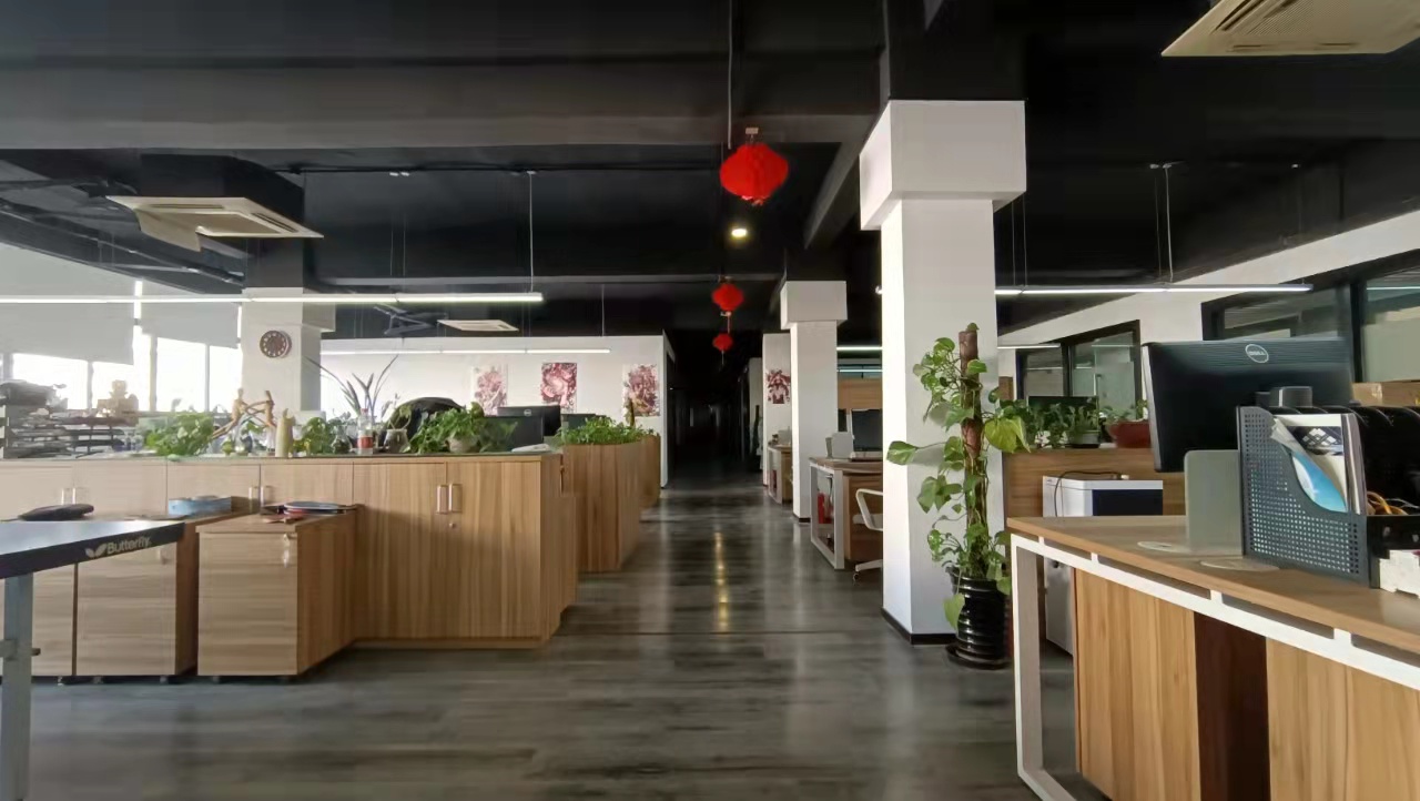 虹口足球场创意园 德必运动loft 600平精装修 办公室选址(图4)