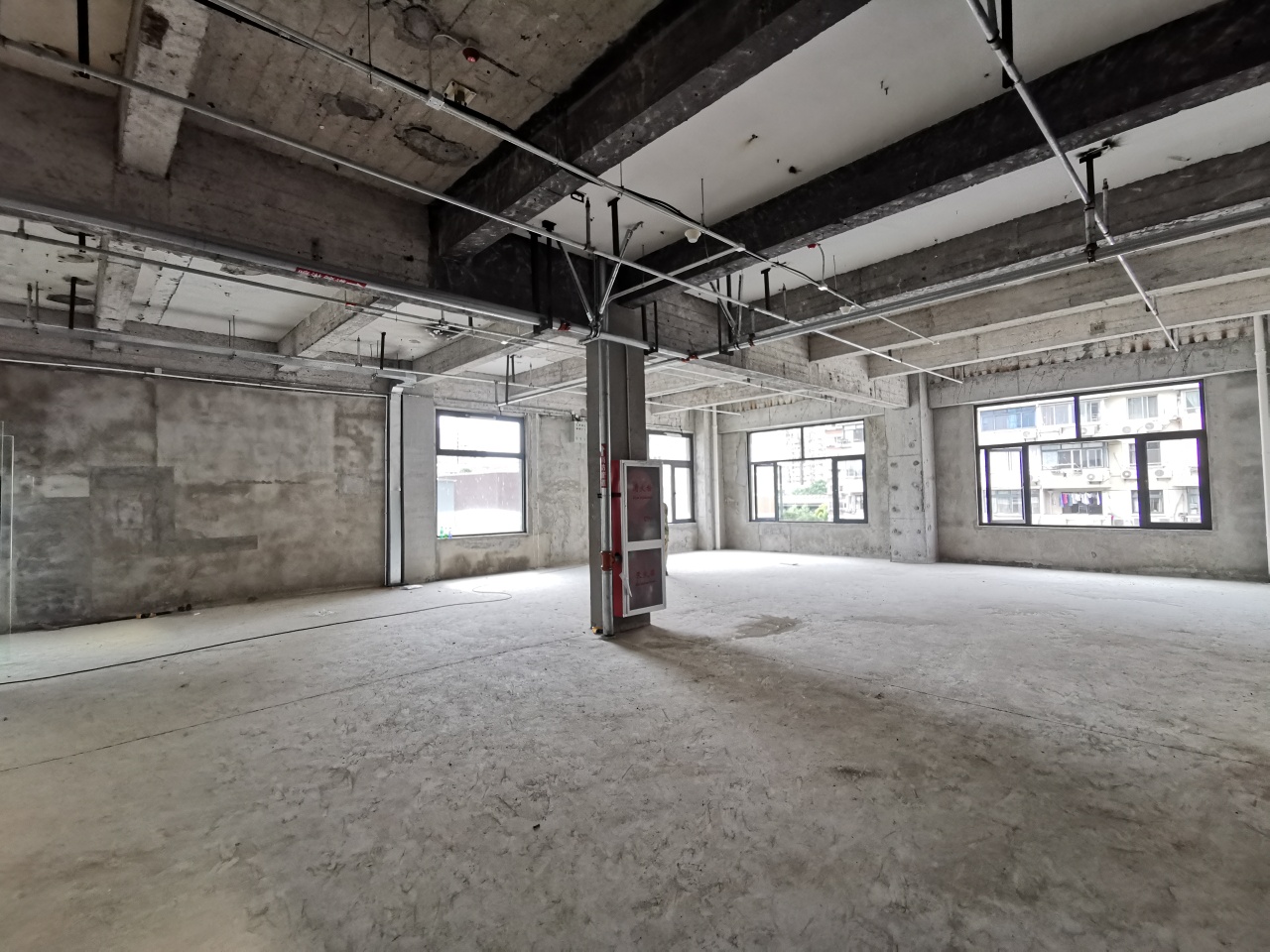 8号桥五期200平400平黄浦滨江花园式办公4.5米层高(图4)