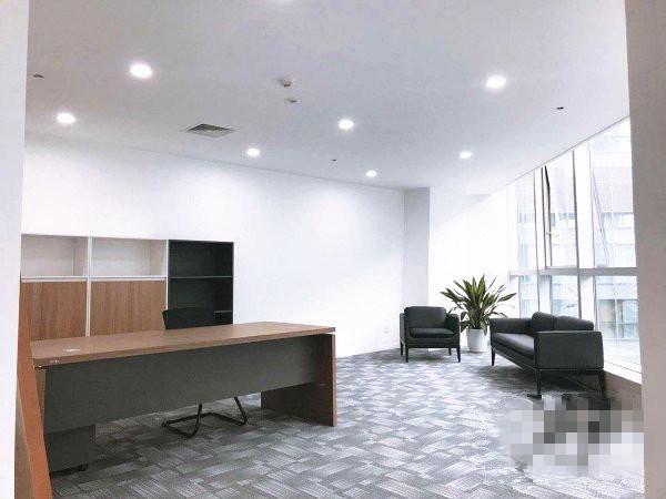 新静安共和国际商务广场，一号线彭浦新村地铁站，精装修带家具，看房随时(图5)