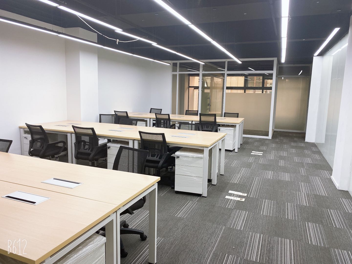 长宁德必易园小面积精装修现房带家具三隔断(图2)