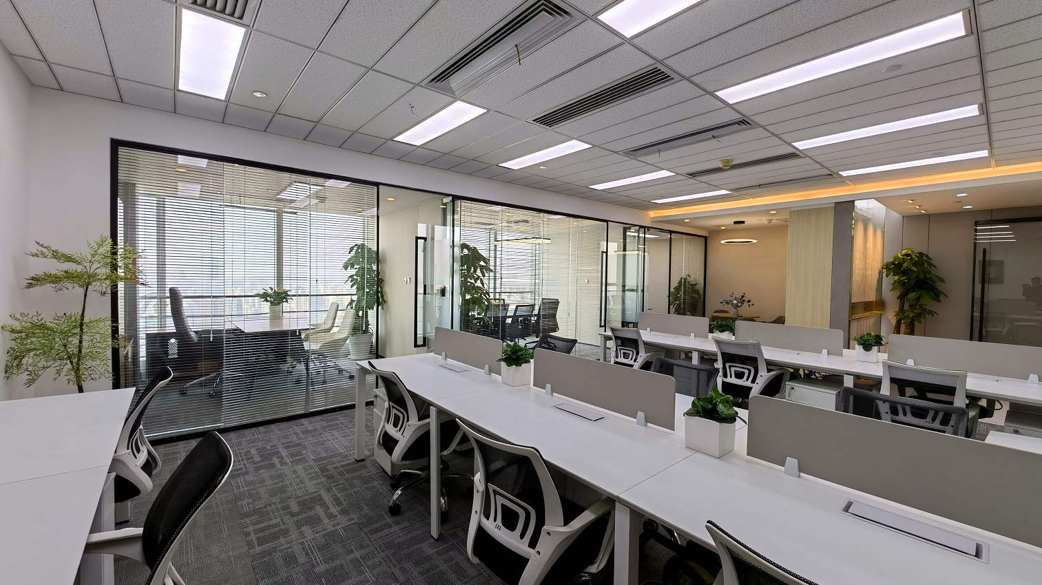静安联通国际大厦苏州河景观房 精装修带家具拎包入住(图4)