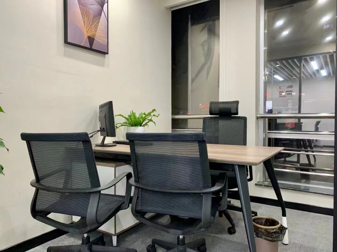 9-2204011609521a.jpg 新上海城市广场200平精装全配高区落地窗采光视野佳(图5)