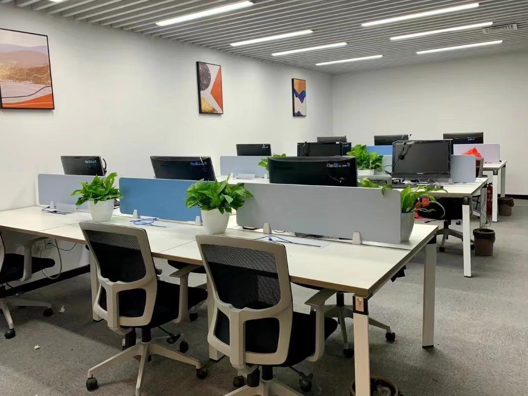 9-220401160952459.jpg 新上海城市广场200平精装全配高区落地窗采光视野佳(图7)