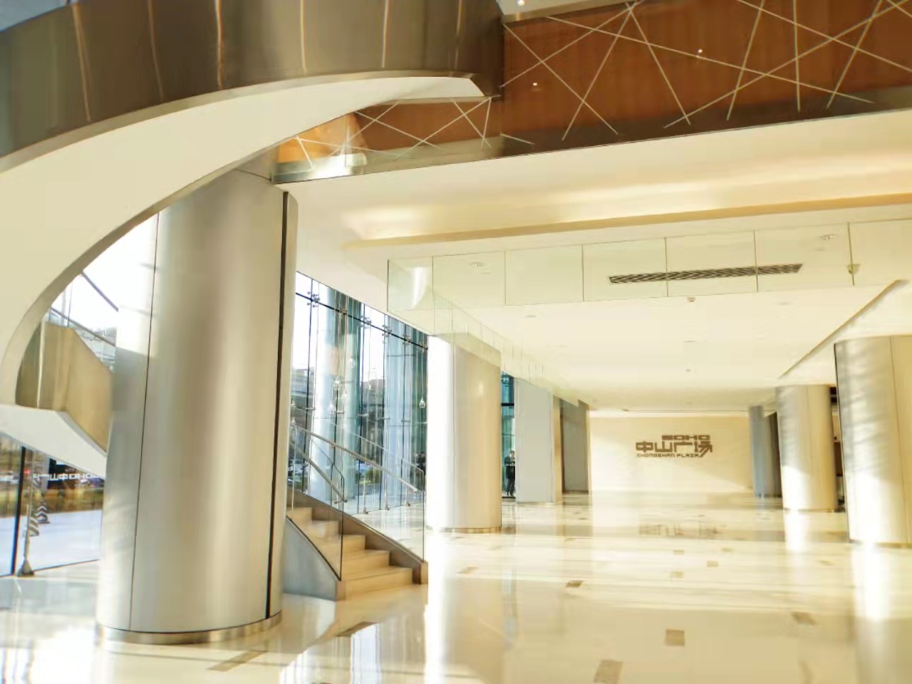 15-220402131004c3.jpg SOHO中山广场 朝南243平采光好(图2)