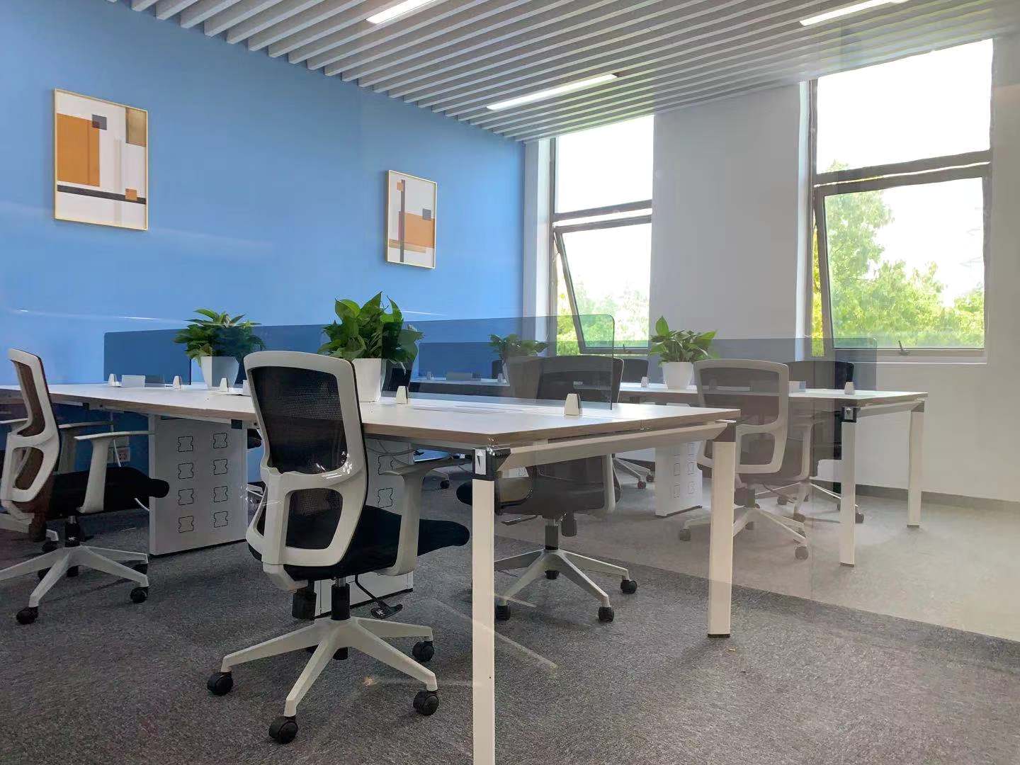 浦东新区张江微电子港 张江高科地铁站 精装修带家具 24小时空调 园区出租 200平(图2)