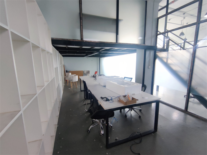 泰滨江大厦   黄埔江景办公室  南浦大桥地铁站临江办公楼300平业主直租(图2)