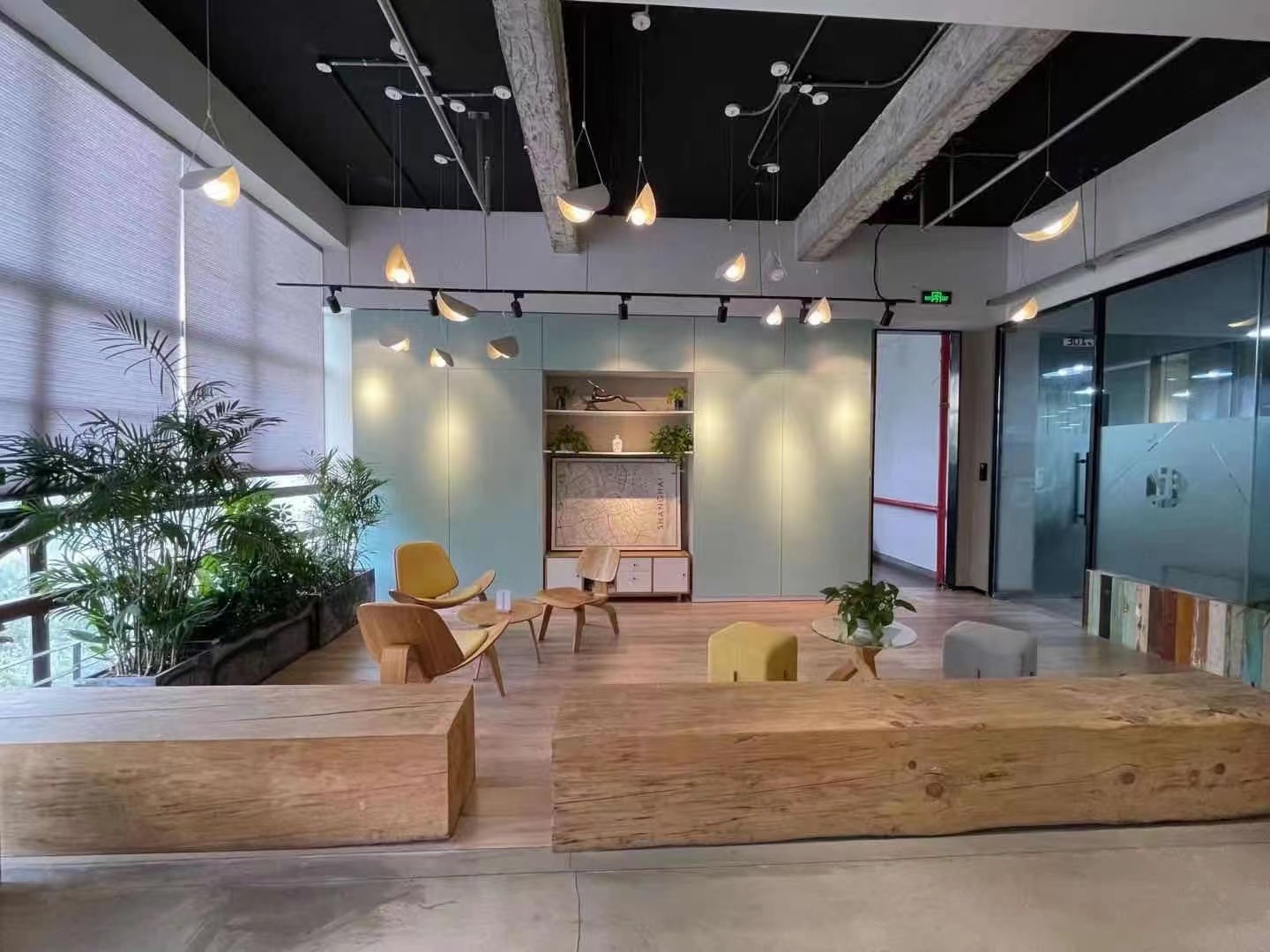 漕河泾桂果园小面积现房出租带隔间独立空调(图2)