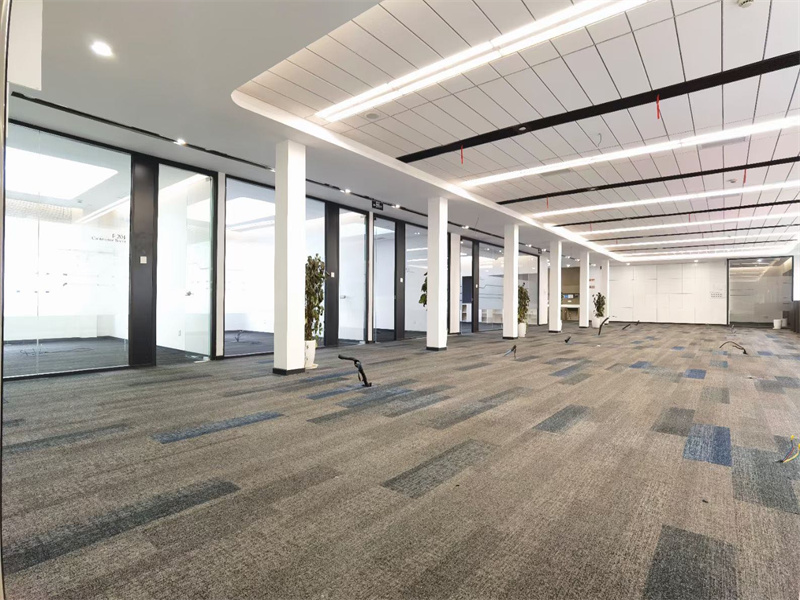 12-22041216444W34.jpg 企业天地广场期房9月份可出租近复兴SOHO整层1500(图6)