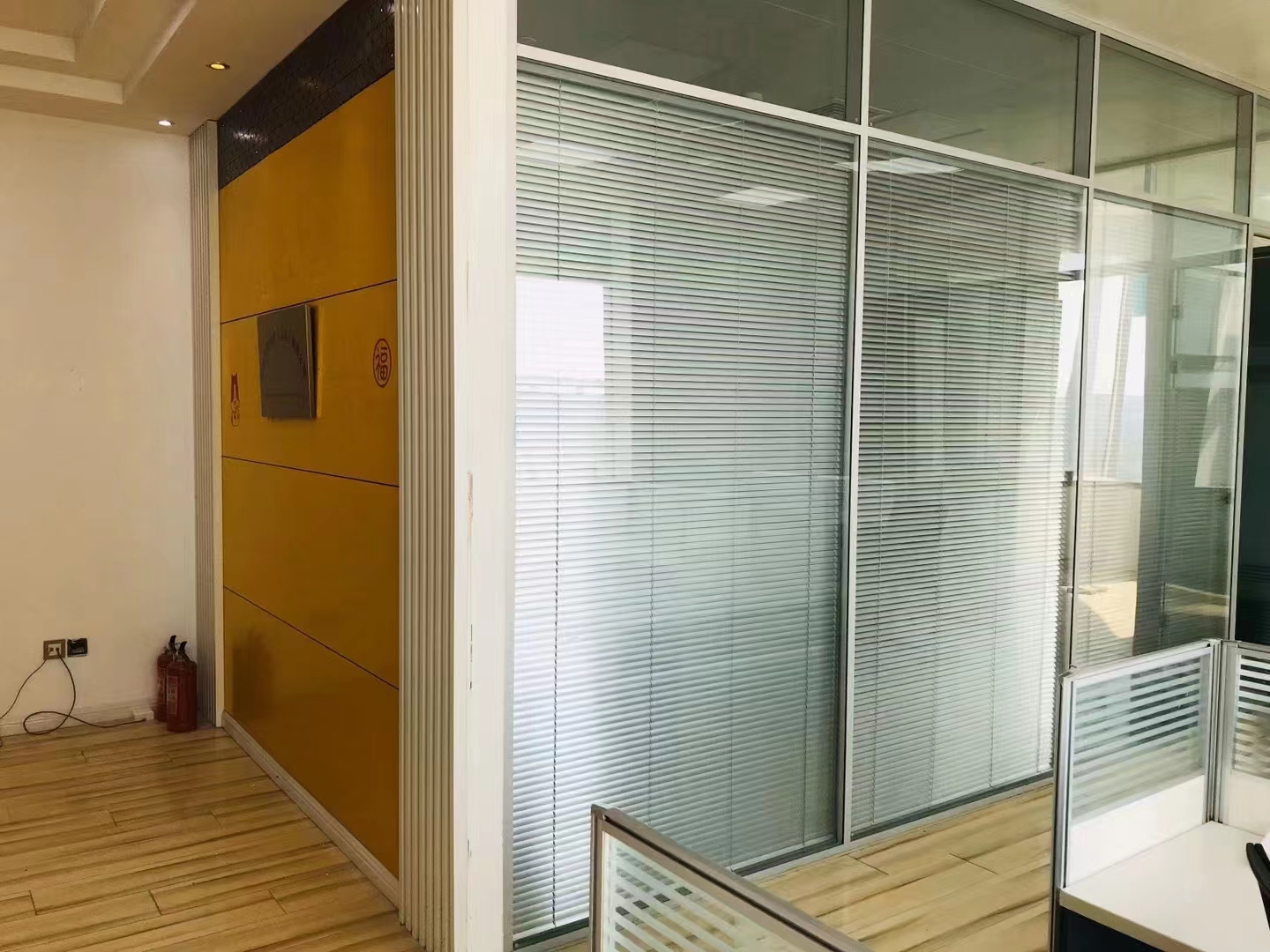 长宁SOHO天山广场150平精装修带家具优质房源出租(图1)