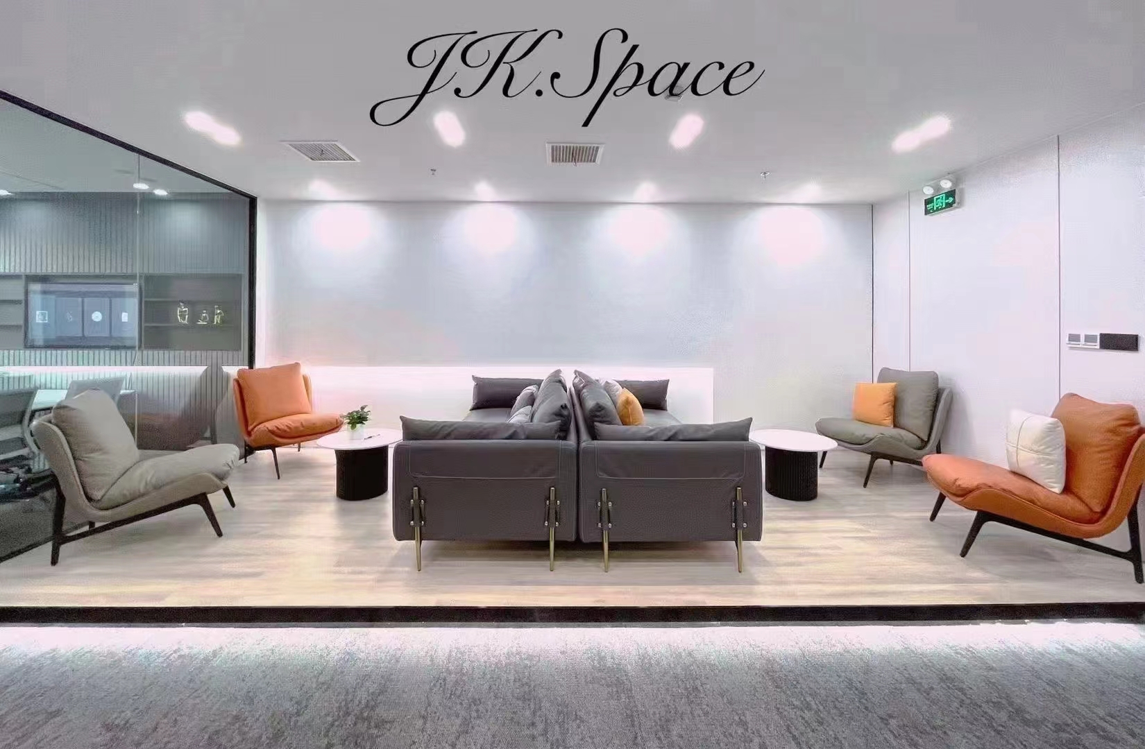 静安恒隆广场289平精装修带家具优质房源出租(图1)