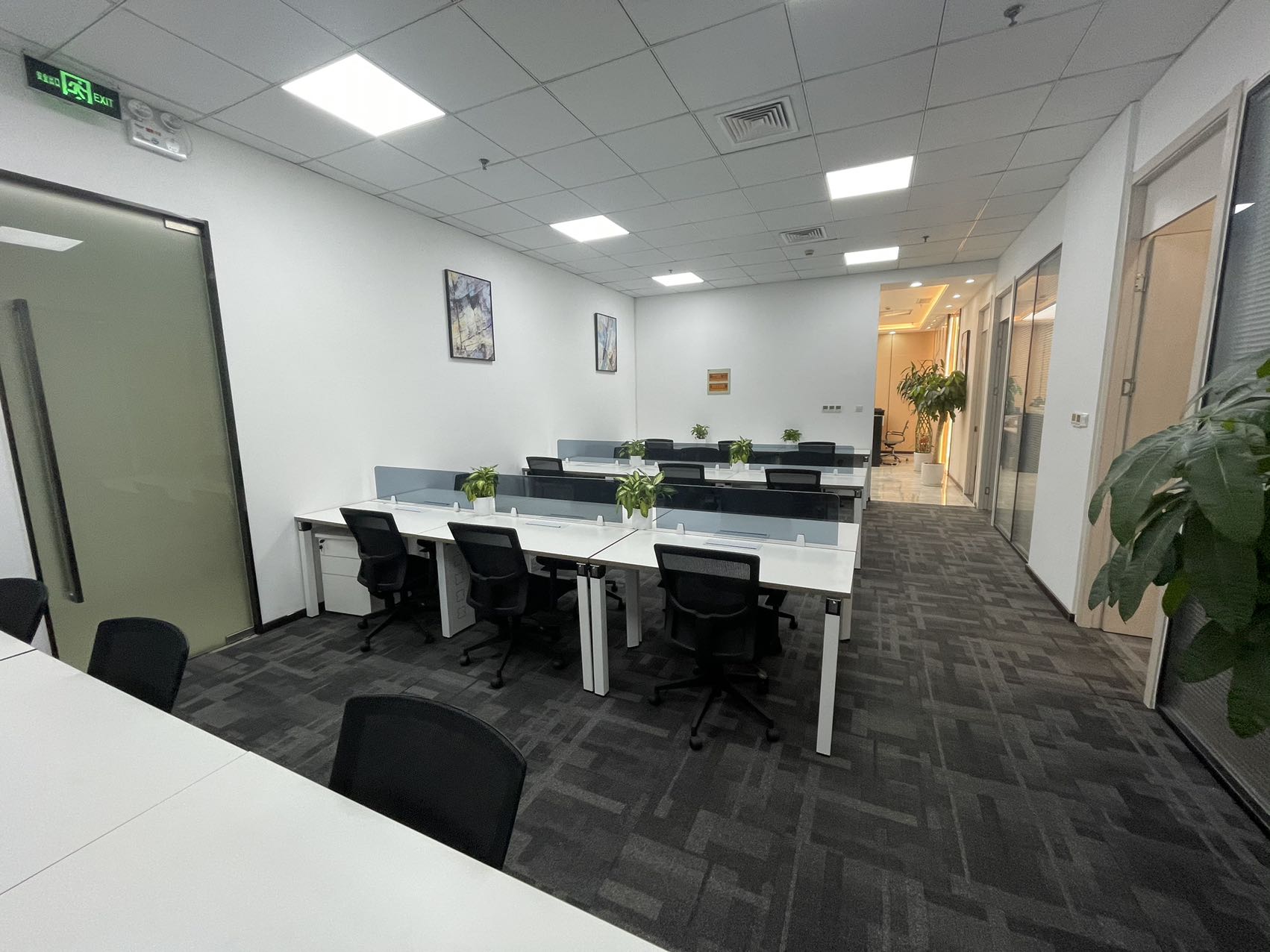 浦东中融恒瑞国际大厦280平精装修带家具四轨交汇交通方便(图5)