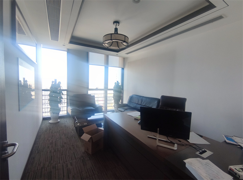 陆家嘴-工银大厦邻金茂大厦环球金融中心特价  可享受减免房租政策  有免租期 (图6)