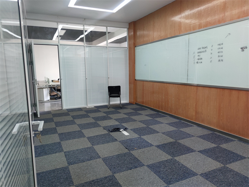 方纯-大厦全新装修带家具5个隔间30个工位46号线地铁口(图13)