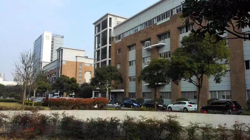 漕河泾虹钦园多面积可选现房出租可注册(图1)