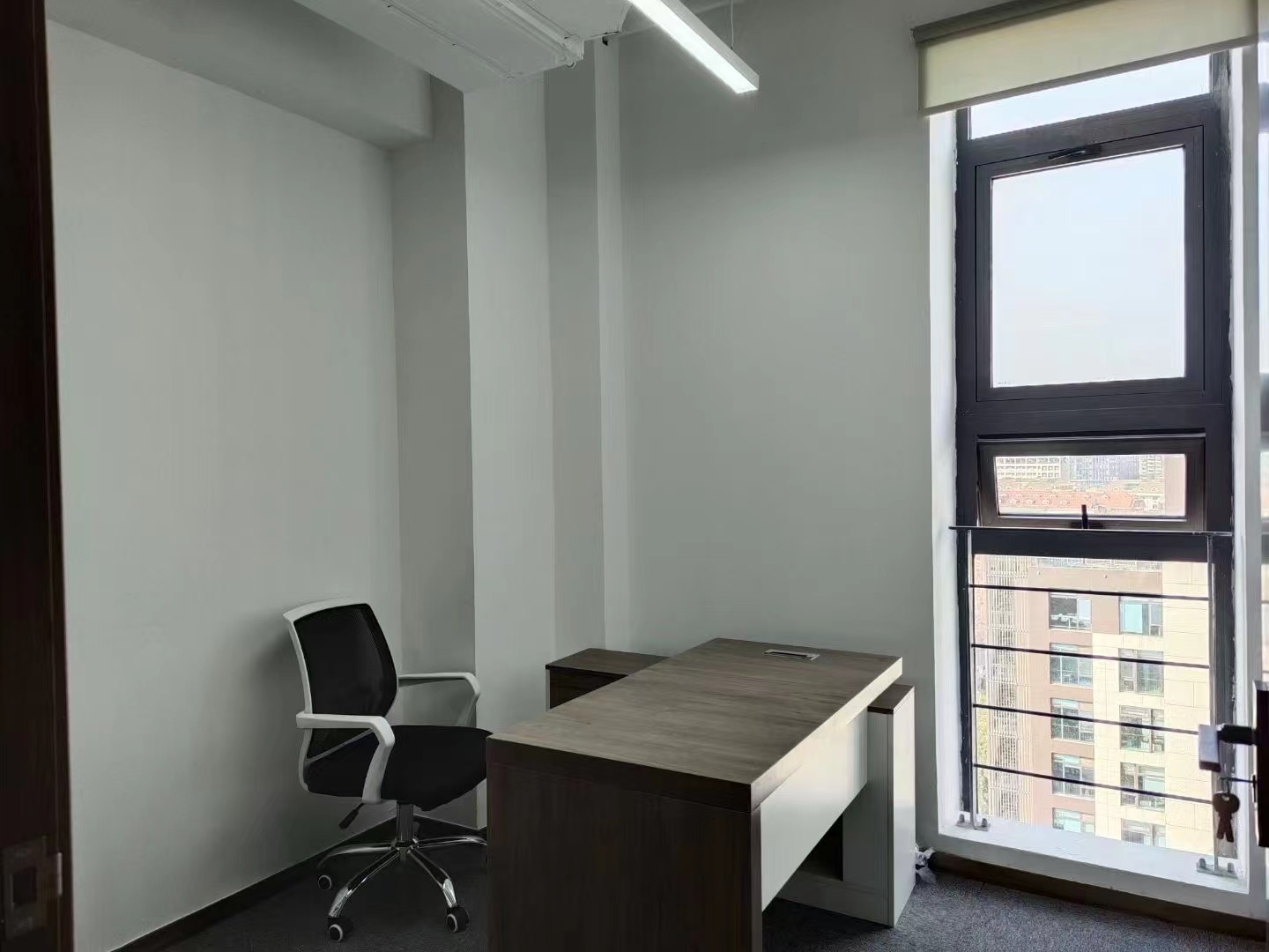 静安城市新汇200平精装修带家具拎包入住(图3)