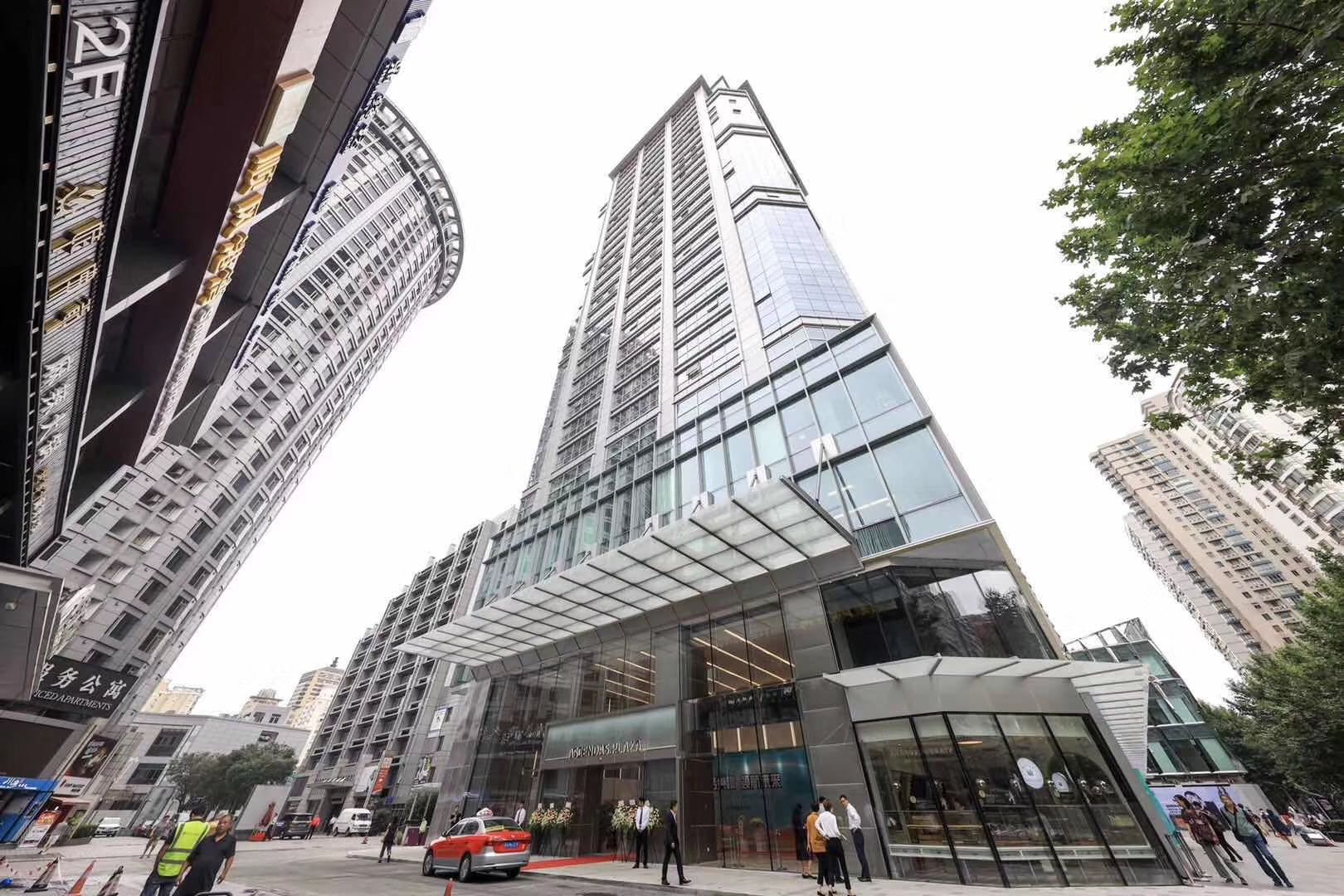 9-22050622302a17.jpg 徐家汇腾飞大厦精装修带家具拎包入住(图1)