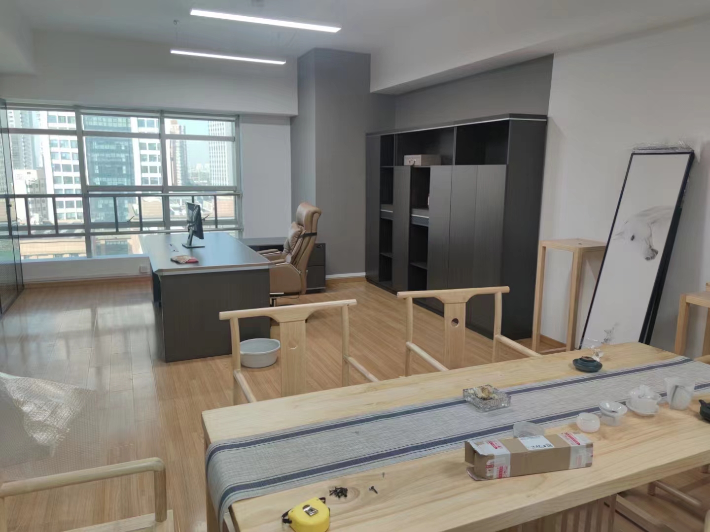 漕河泾上海研祥科技大厦189平精装修带家具优质房源出租(图2)