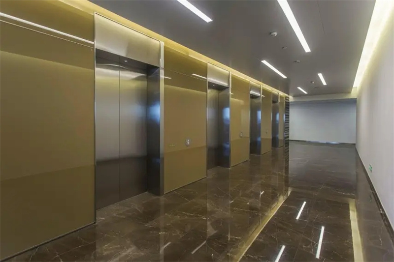 汉中路地标写字楼凯德星贸中心出租地铁上建高端大气的办公室(图1)
