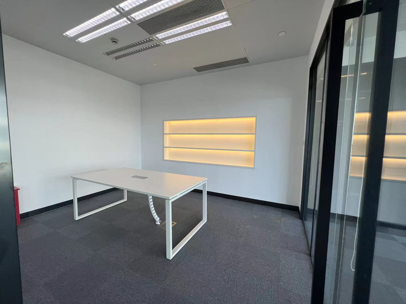 16-22051215240AS.jpg 静安新发展大厦248平精装修带家具优质房源出租(图4)