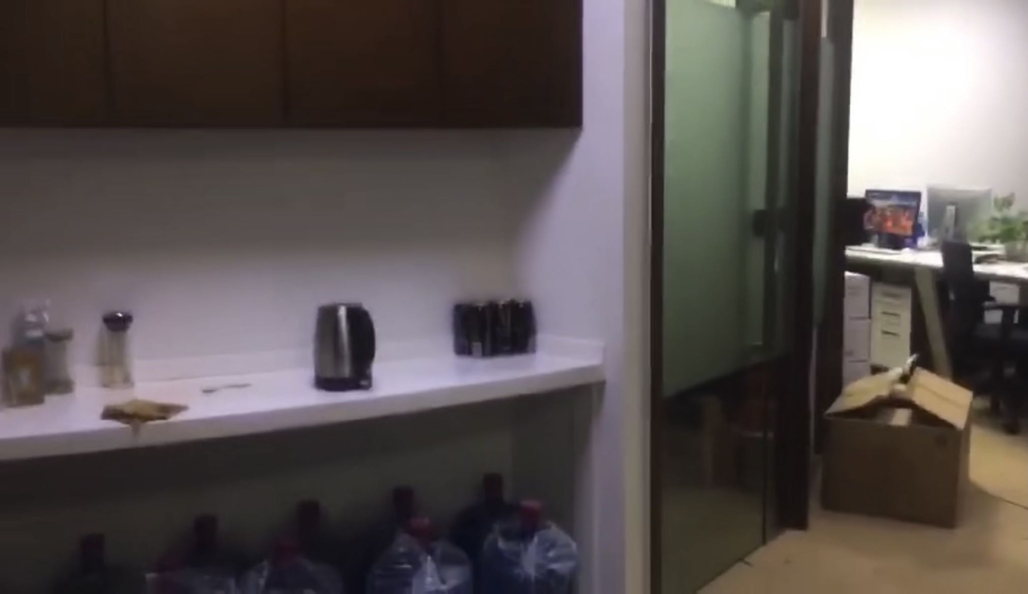 9-220512233F9213.jpg 虹桥龙湖天街140平精装修带家具拎包入住(图1)