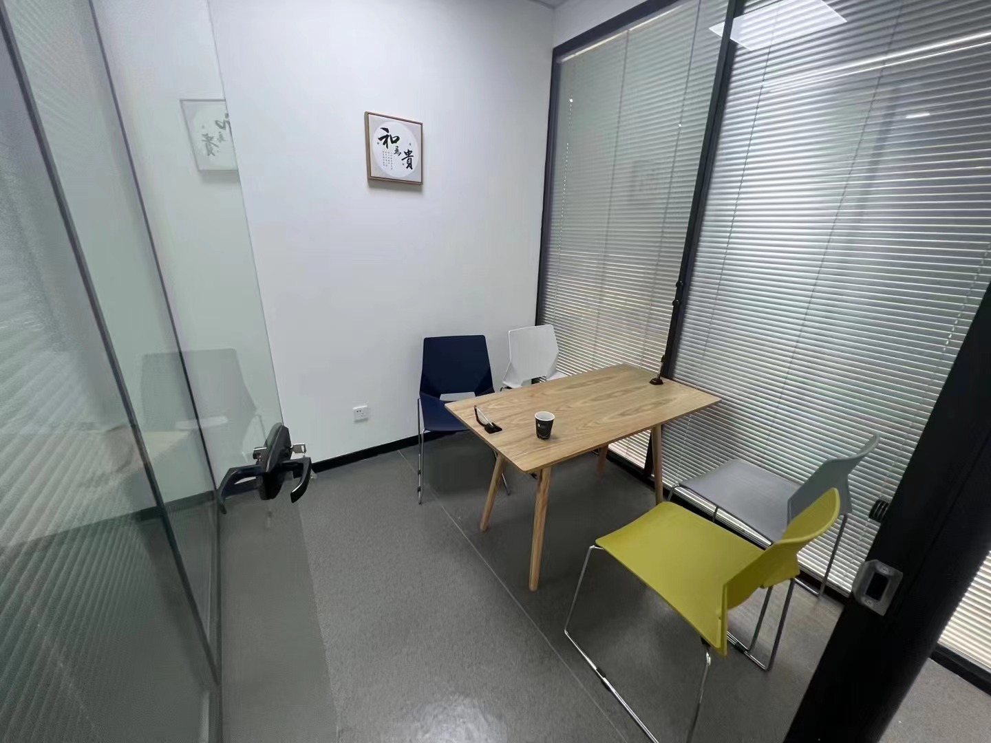 陆家嘴永华大厦精装修带家具拎包入住(图4)