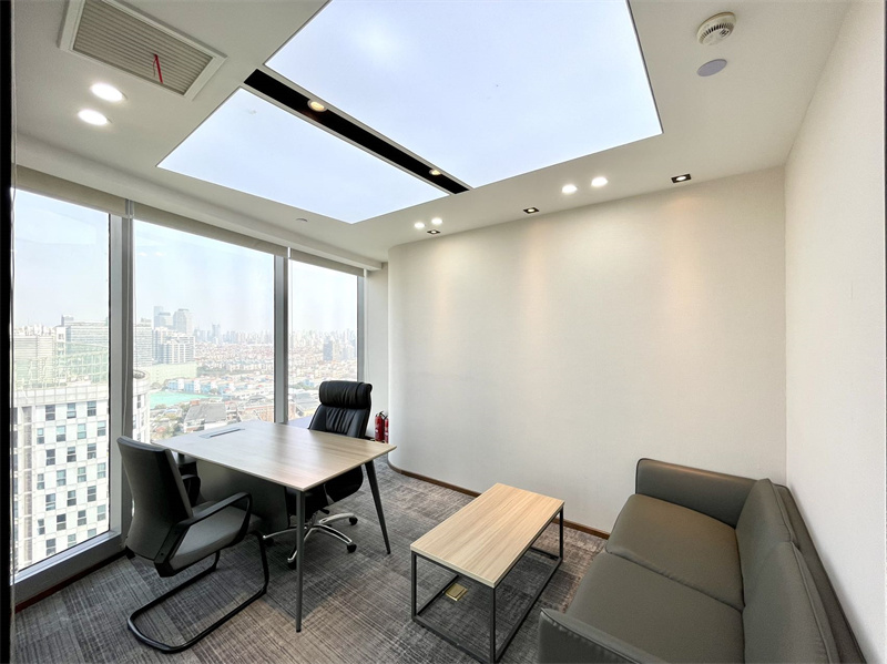 12-22051QA51H54.jpg 苏河一号租赁部直租,现有100至366平的面积在租有装修家具(图1)