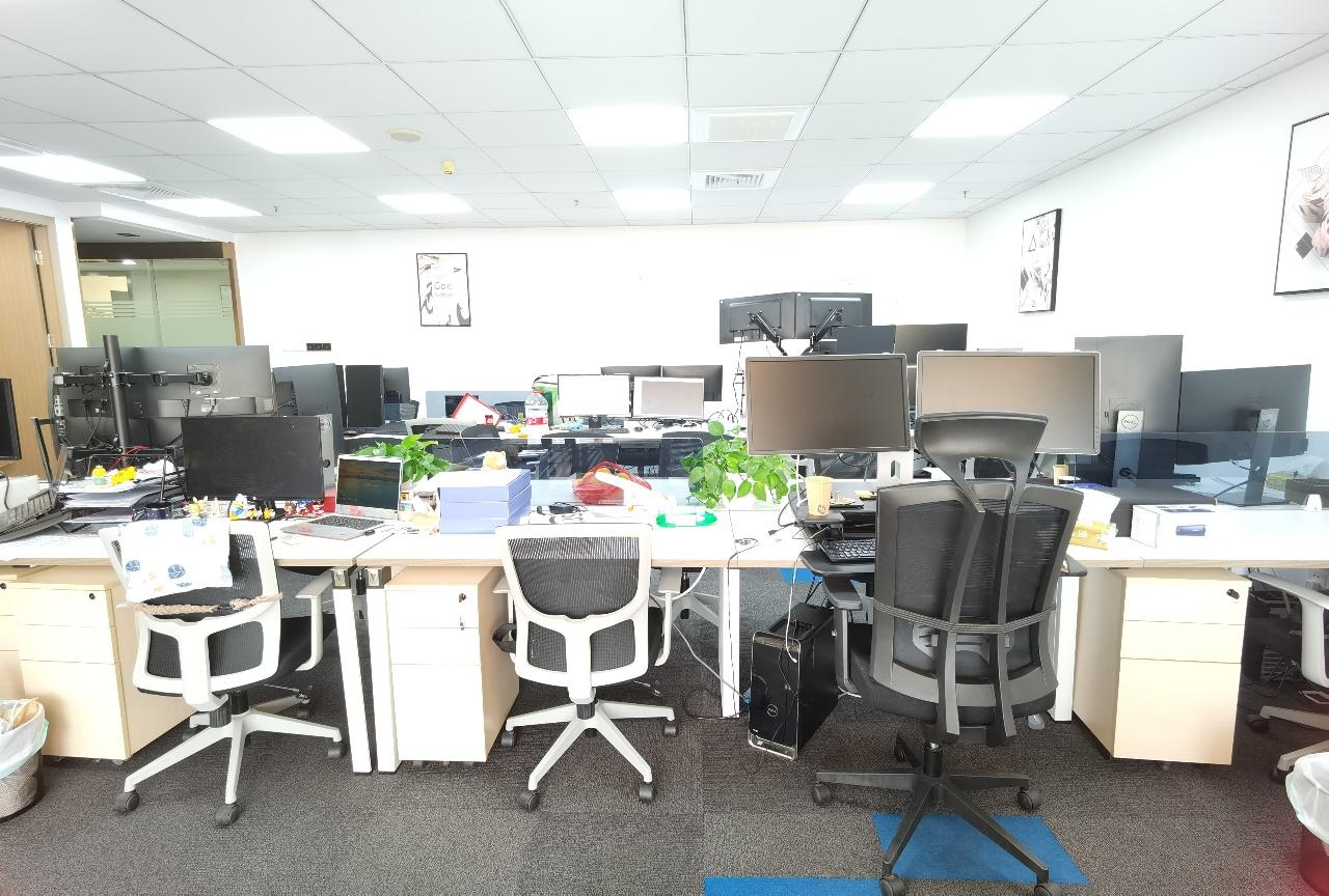 7-220520153F2L5.jpg 虹口壹丰广场四川北路地铁上盖 商场配套 精装带家具 拎包入住 300平出租(图7)