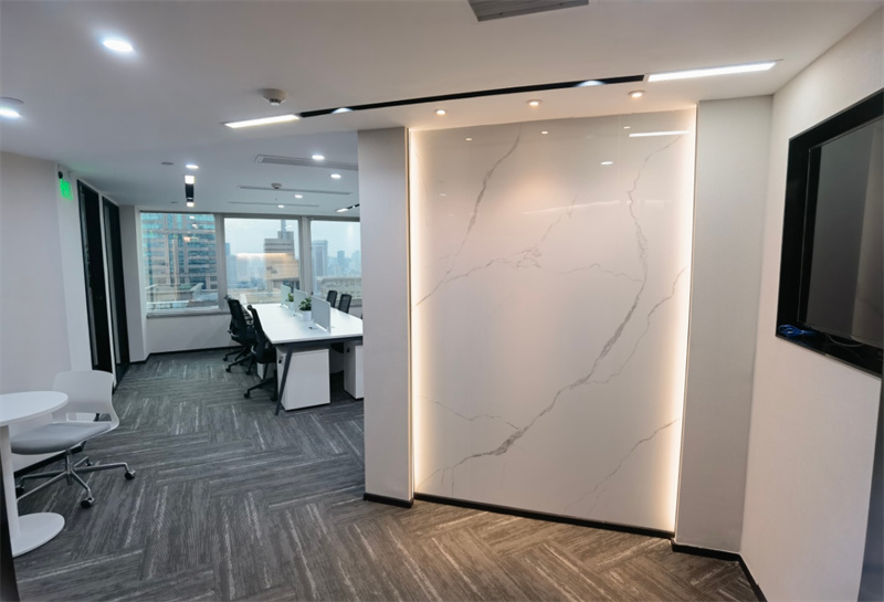 12-220525153213910.jpg 静安寺南京西路嘉里中心难得有面积对外久光(图2)