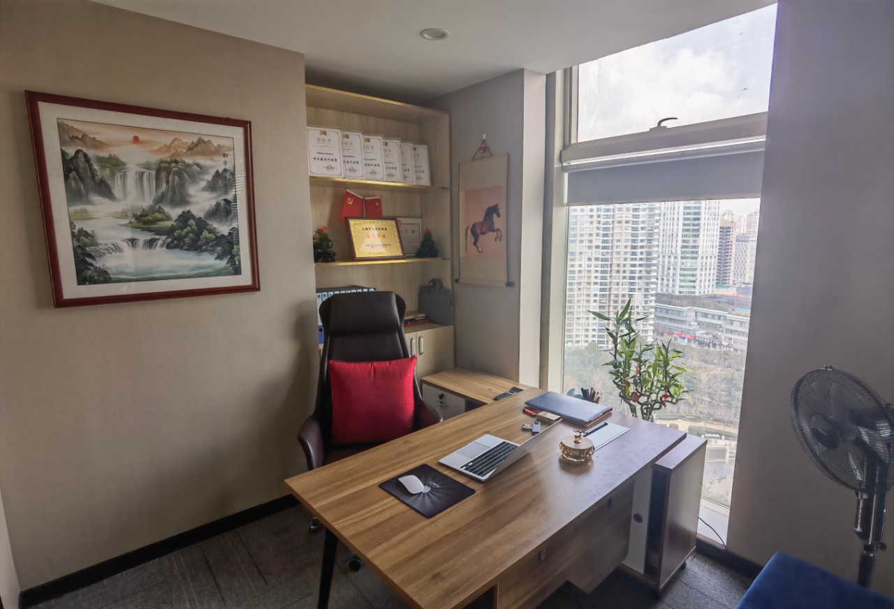 9-2206011G332641.jpg 普陀源达大厦100平精装修带家具长寿路地铁站(图3)