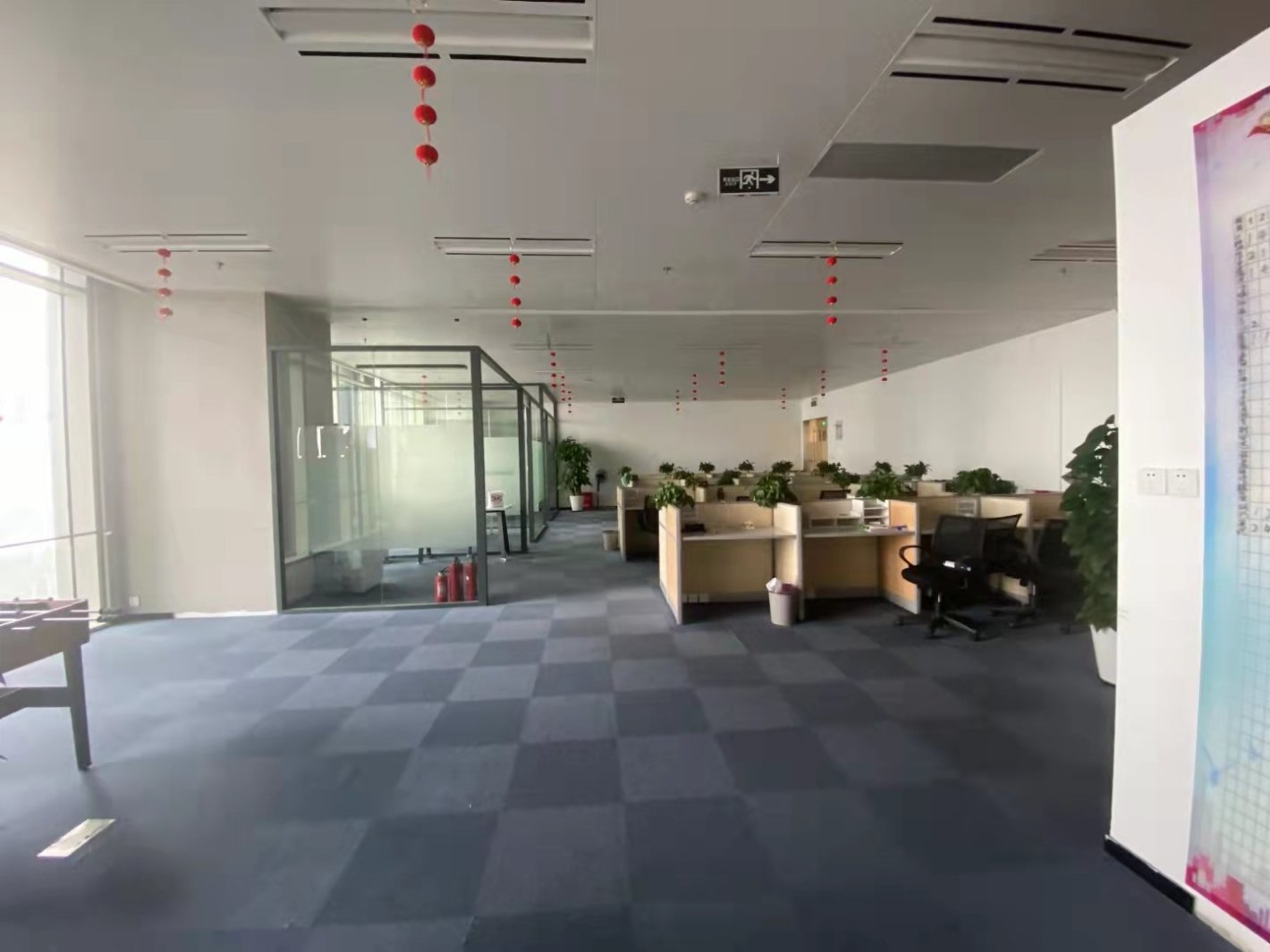 6-2206261434243Z.jpg 鄂尔多斯国际大厦,八佰伴商圈,小业主资源(图3)